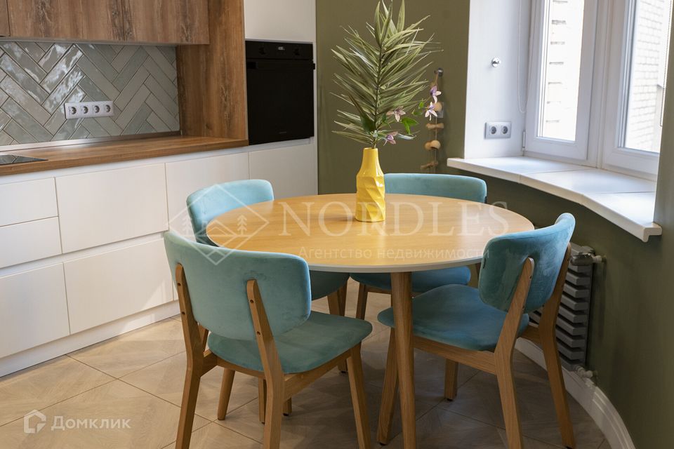 Продаётся 3-комнатная квартира, 91.4 м²