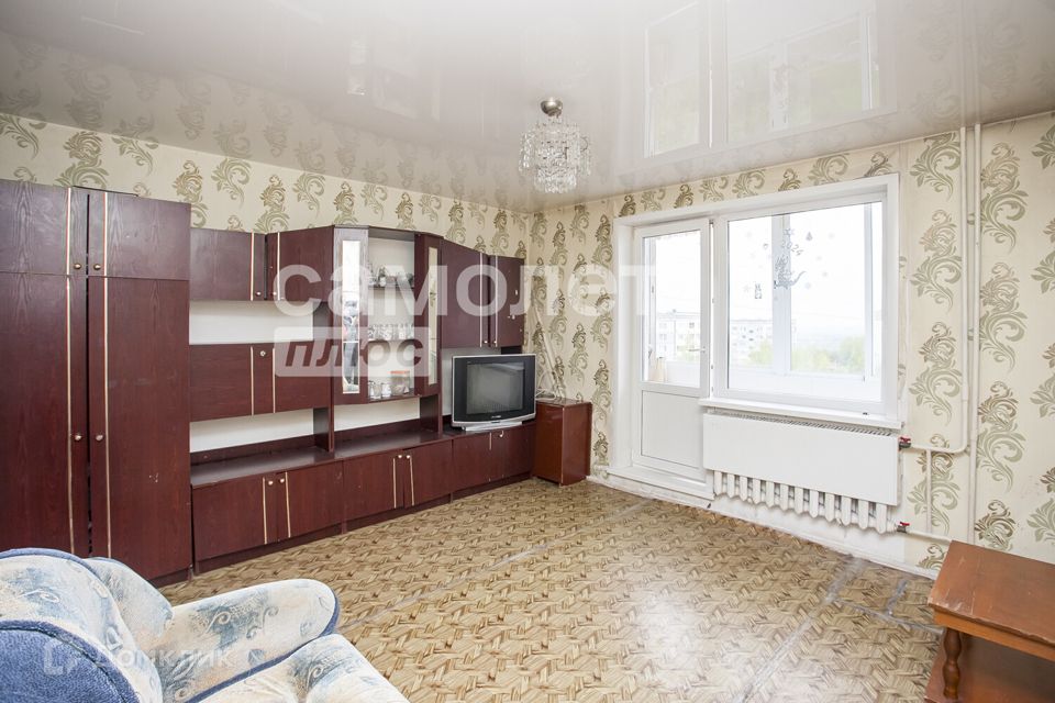 Продаётся 3-комнатная квартира, 61.2 м²