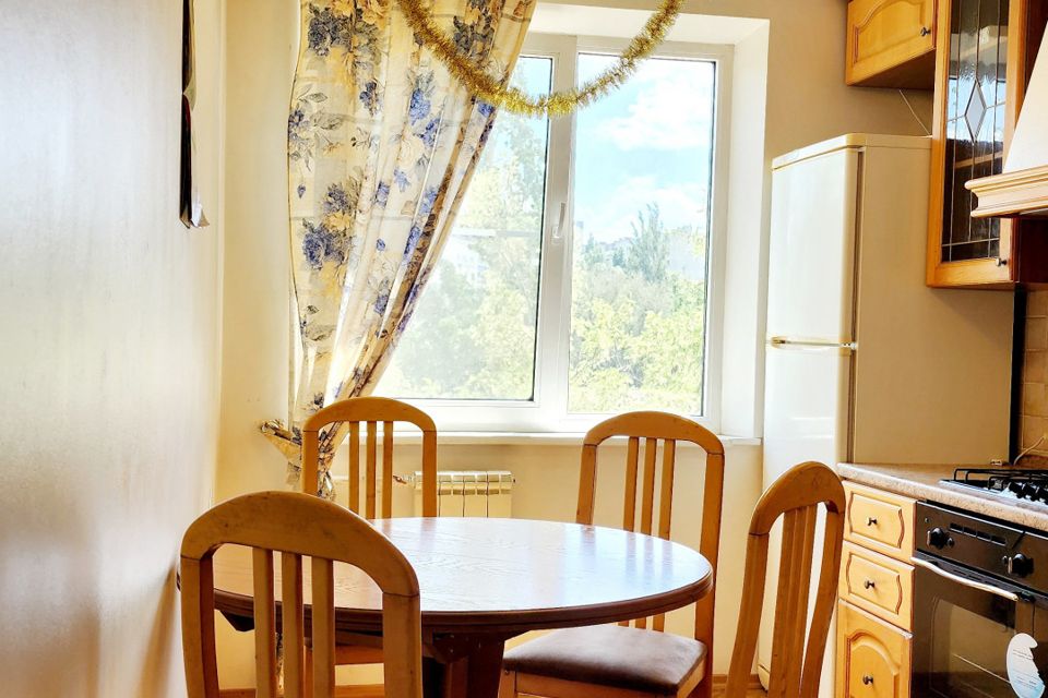 Продаётся 2-комнатная квартира, 53.5 м²