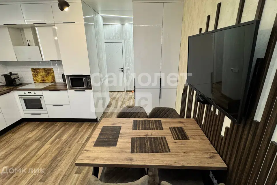Продаётся 3-комнатная квартира, 79.2 м²