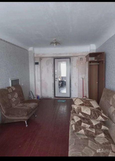 Продаётся комната в 4-комн. квартире, 18 м²