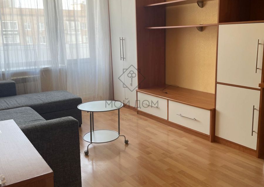 Сдаётся 2-комнатная квартира, 43 м²
