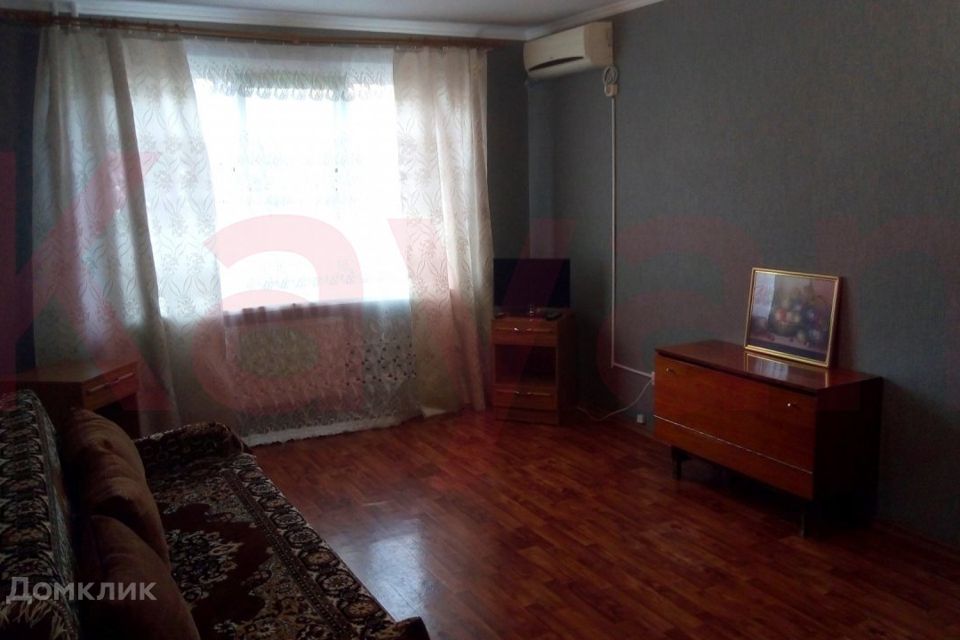 Сдаётся 1-комнатная квартира, 40 м²