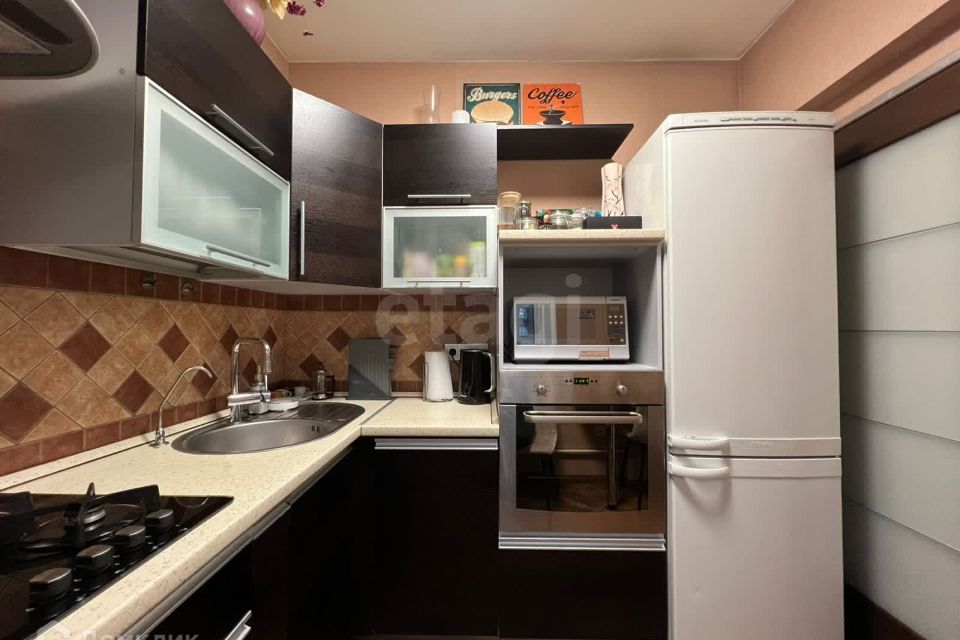 Продаётся 2-комнатная квартира, 43.7 м²