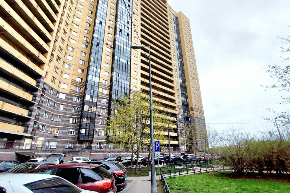 Продаётся 2-комнатная квартира, 55.8 м²