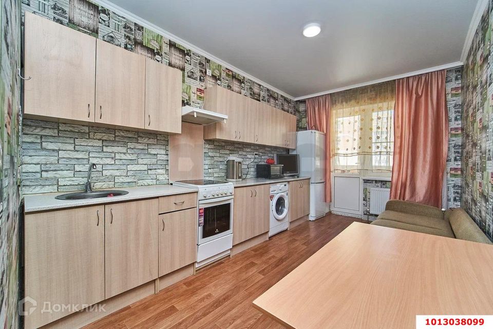 Продаётся 1-комнатная квартира, 46 м²