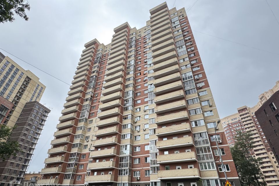 Продаётся 2-комнатная квартира, 62.9 м²