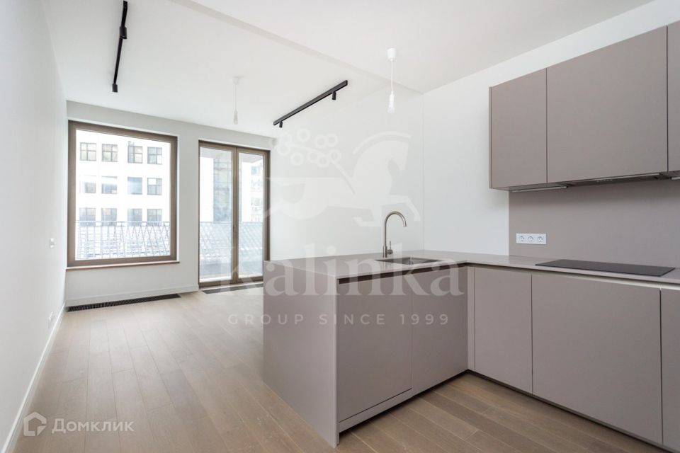 Продаётся 2-комнатная квартира, 64.5 м²