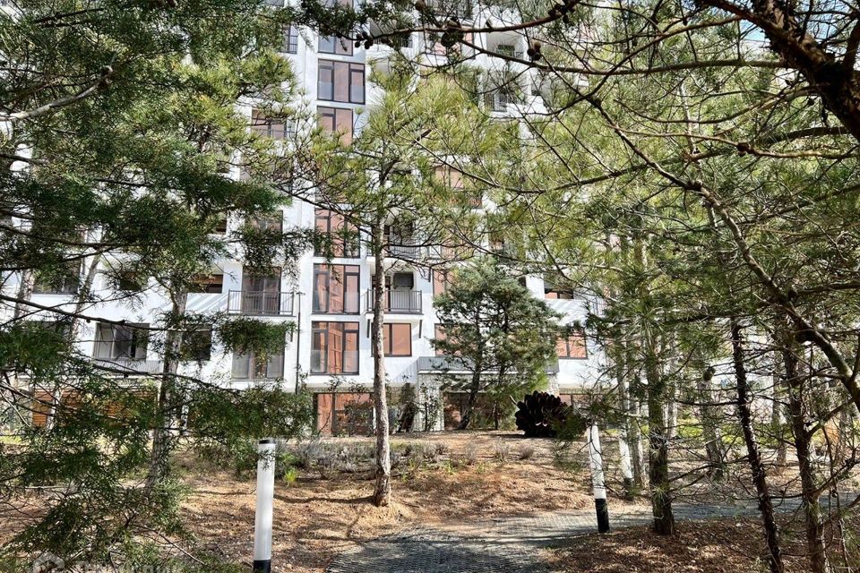 Продаётся 1-комнатная квартира, 98.1 м²