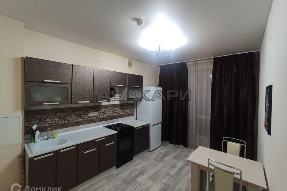Сдаётся 2-комнатная квартира, 58 м²