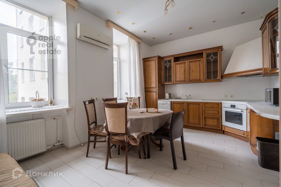 Сдаётся 3-комнатная квартира, 115 м²