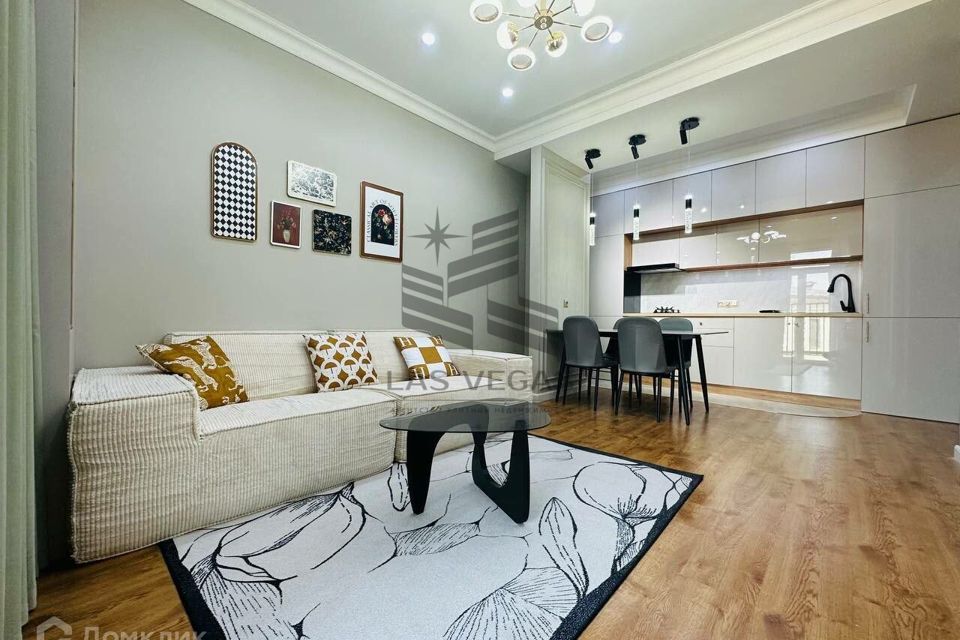 Сдаётся 3-комнатная квартира, 110 м²