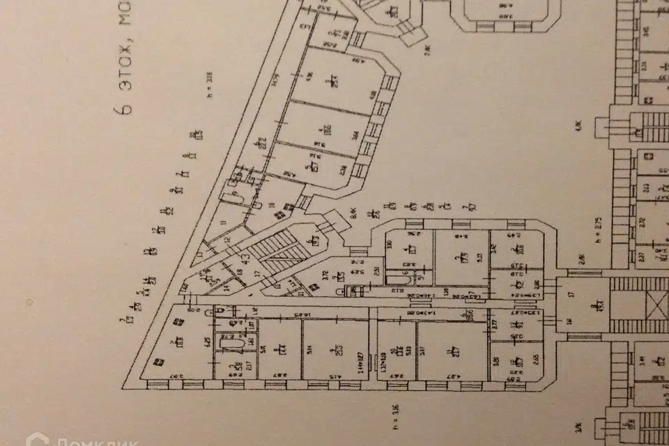 Продаётся 5-комнатная квартира, 149.7 м²