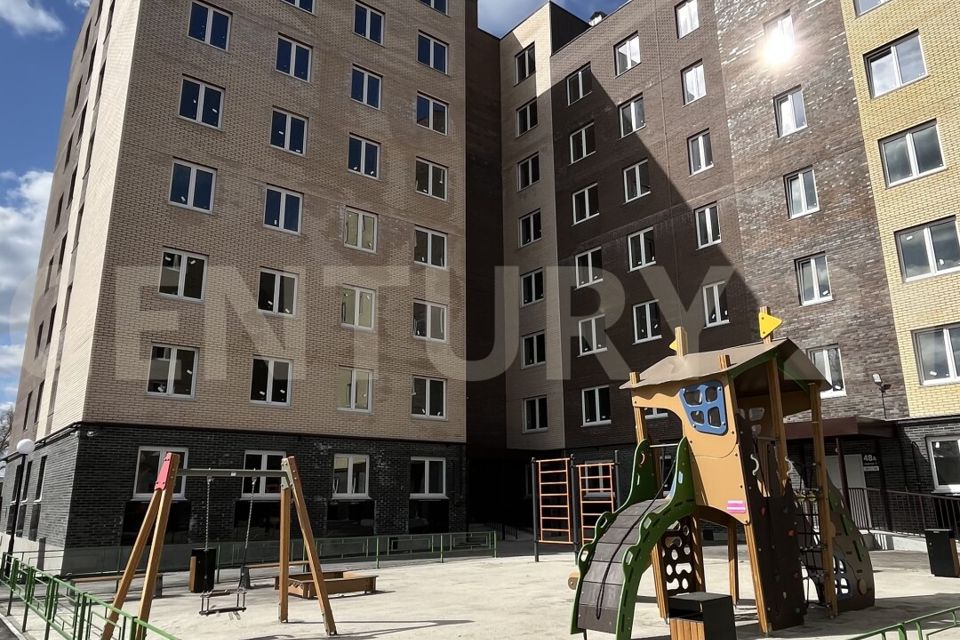 Продаётся 1-комнатная квартира, 51.5 м²
