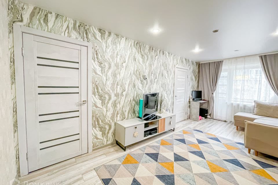 Продаётся 2-комнатная квартира, 42 м²