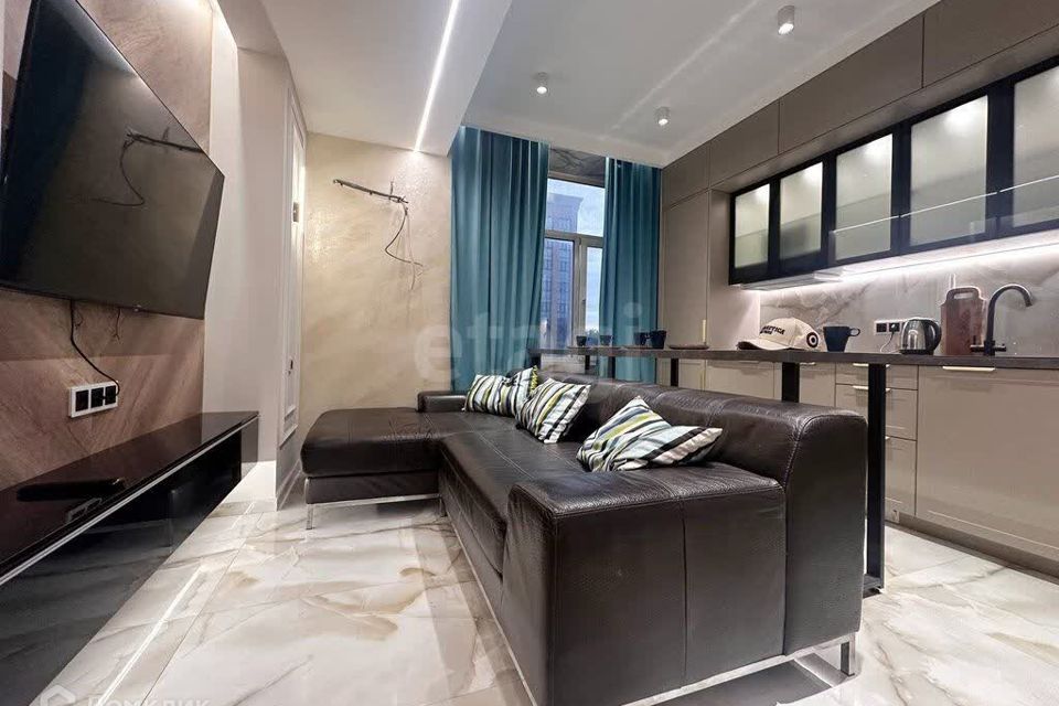 Продаётся 4-комнатная квартира, 77.1 м²