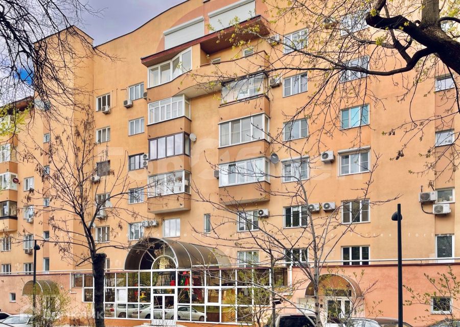 Продаётся 5-комнатная квартира, 162.3 м²