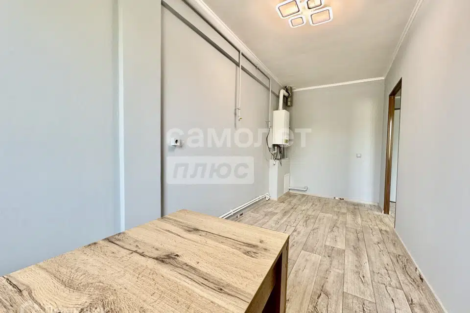 Продаётся 1-комнатная квартира, 43.8 м²