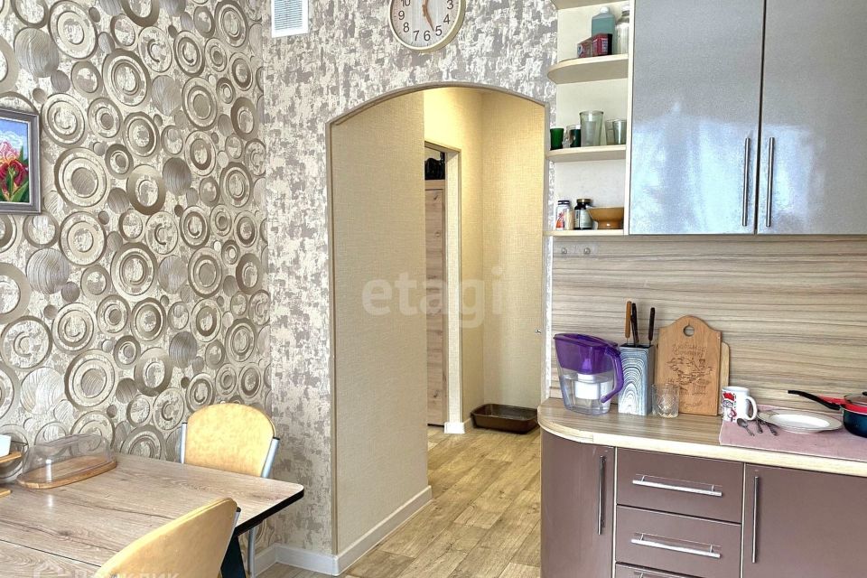 Продаётся 2-комнатная квартира, 53.3 м²