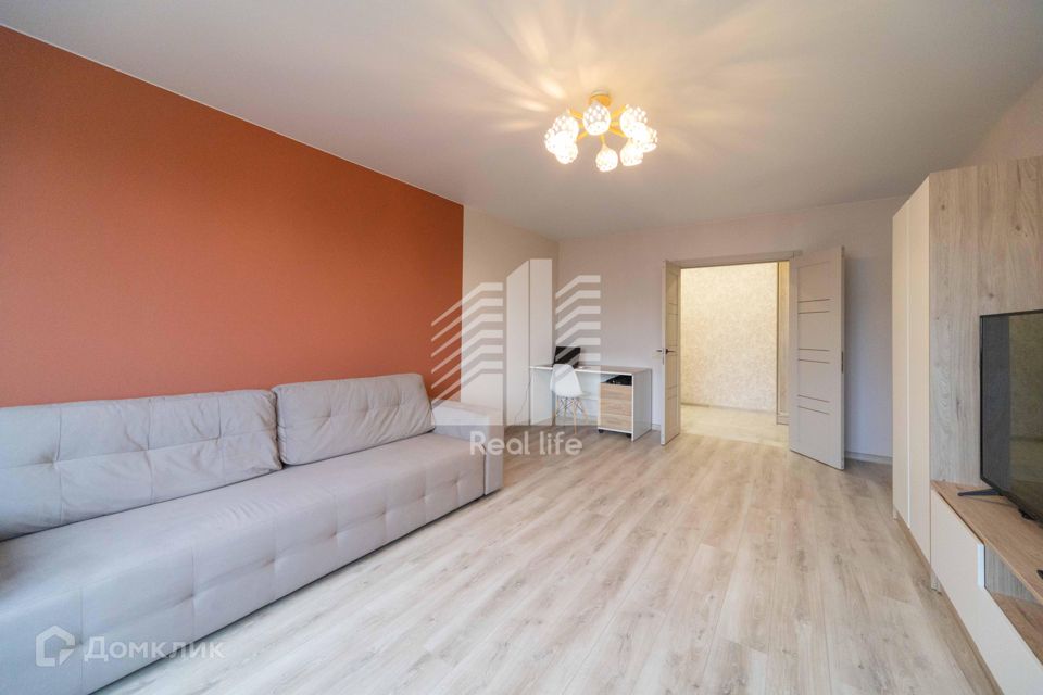 Продаётся 2-комнатная квартира, 55 м²