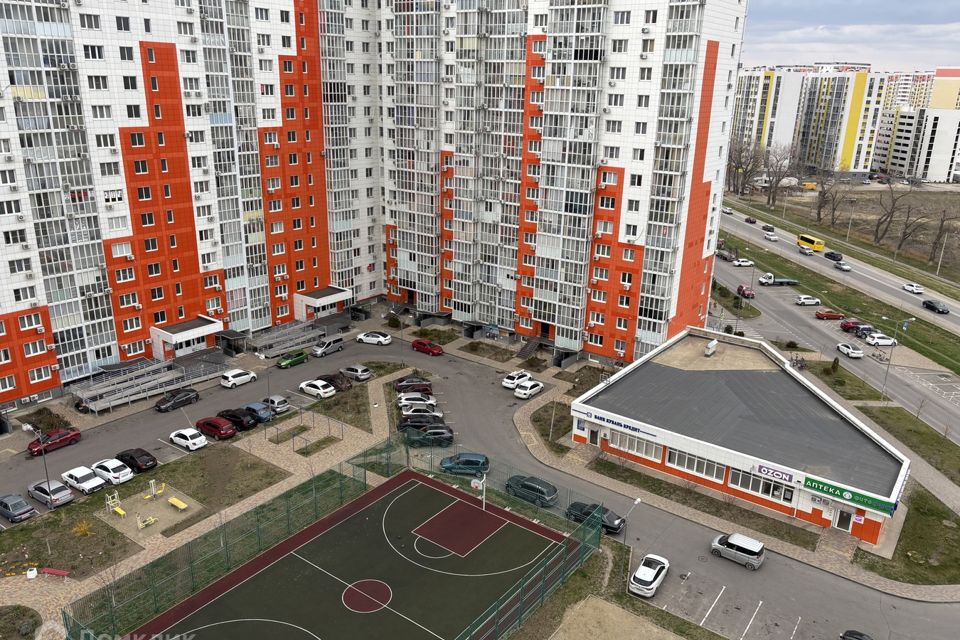 Продаётся 2-комнатная квартира, 64 м²