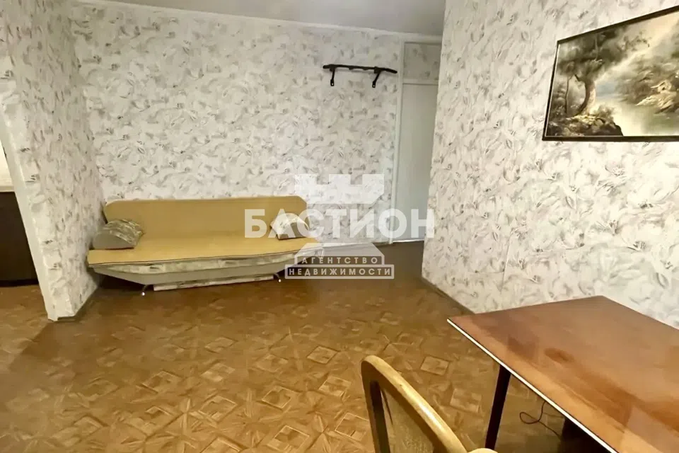 Продаётся 3-комнатная квартира, 59.5 м²