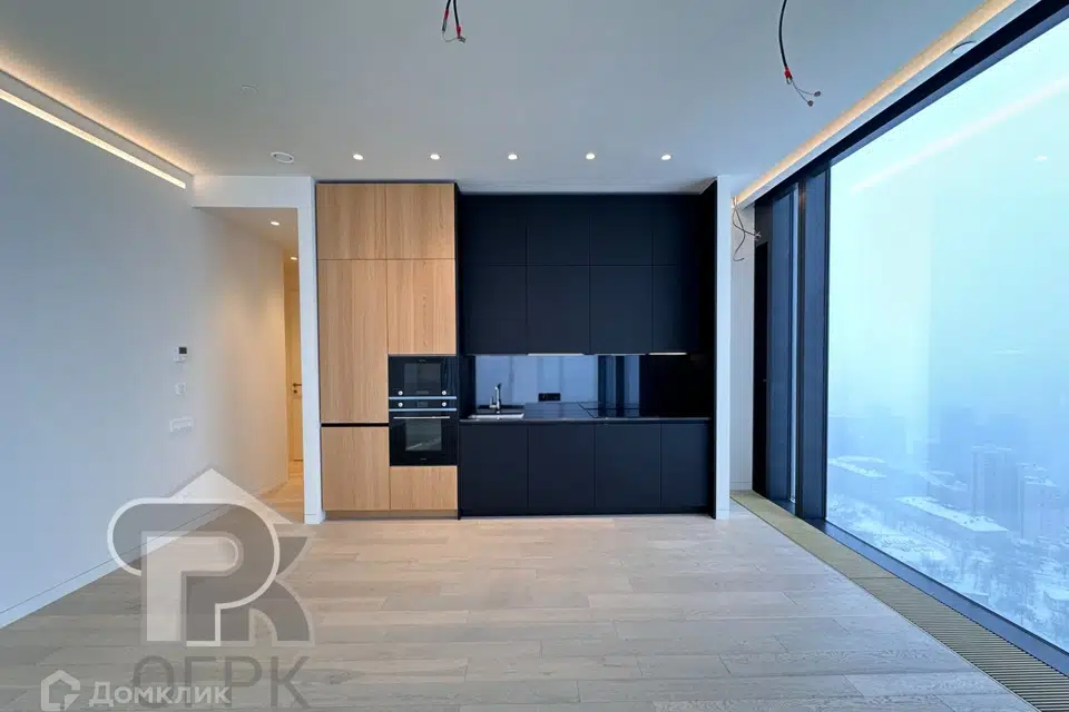 Продаётся 3-комнатная квартира, 103.9 м²