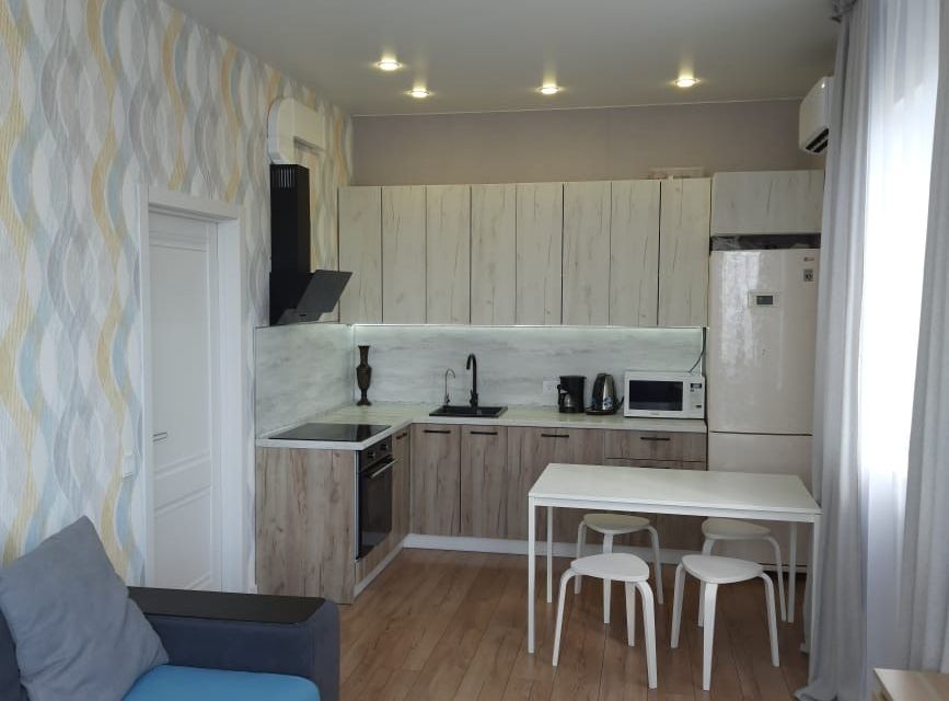 Продаётся 1-комнатная квартира, 49 м²