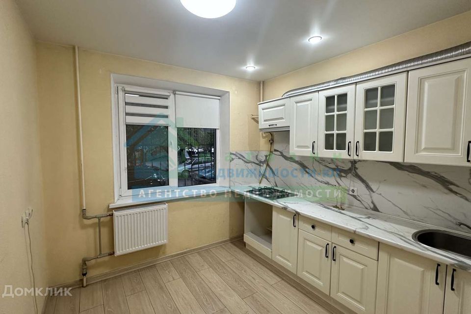 Продаётся 3-комнатная квартира, 62.4 м²