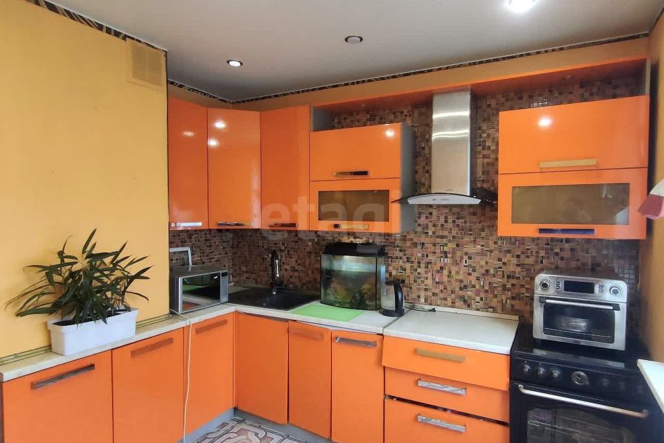 Продаётся 3-комнатная квартира, 74.2 м²