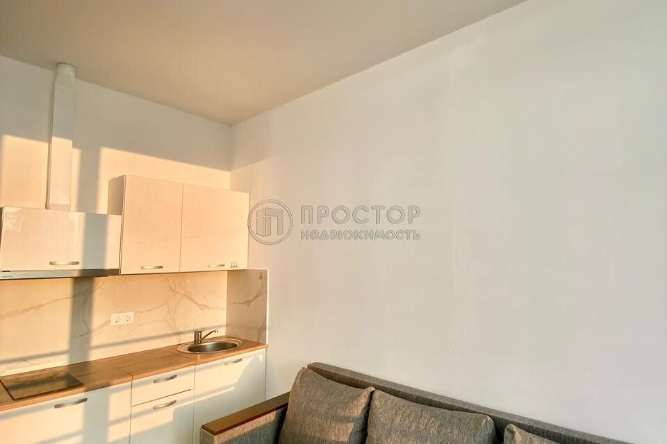 Продаётся 2-комнатная квартира, 75.6 м²