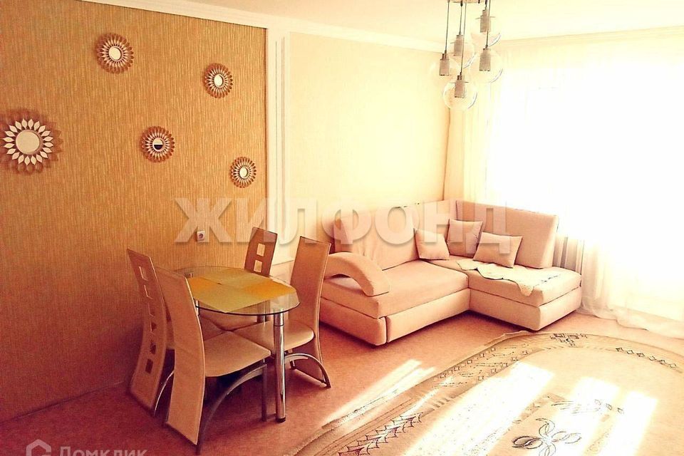 Продаётся 2-комнатная квартира, 64 м²