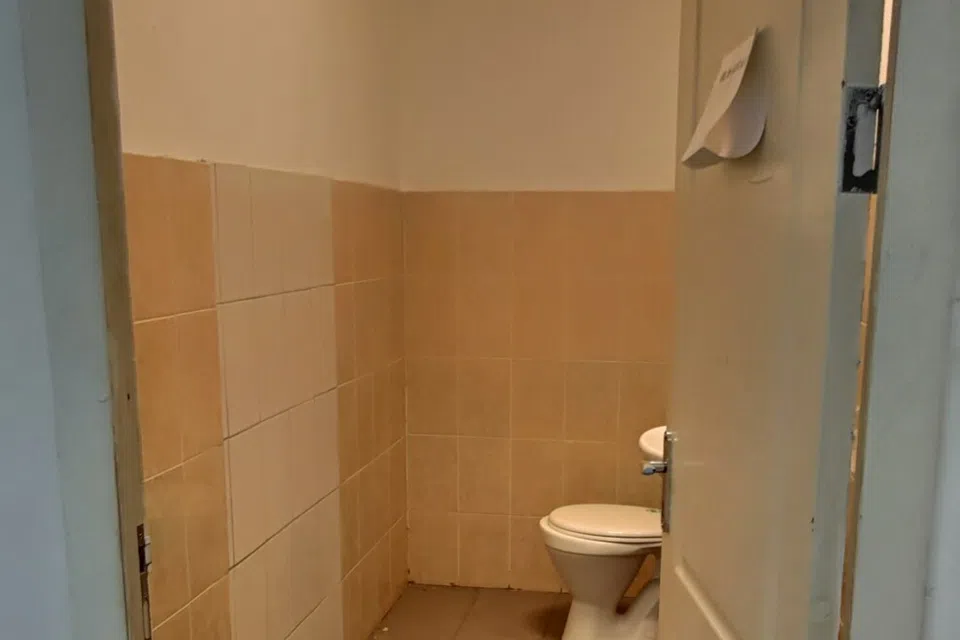 Сдаётся помещение своб. назначения, 200 м²
