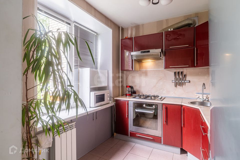 Продаётся 3-комнатная квартира, 59.1 м²