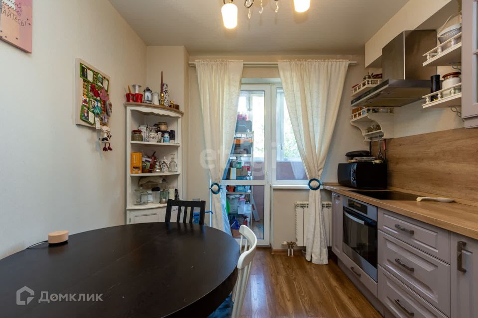 Продаётся 2-комнатная квартира, 58.7 м²