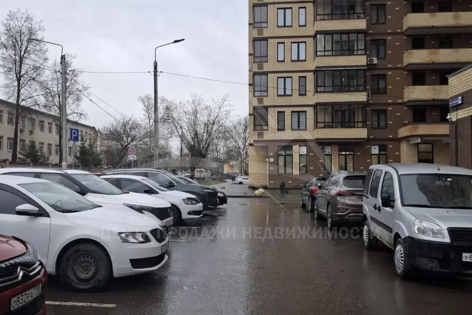 Продаётся 1-комнатная квартира, 48 м²