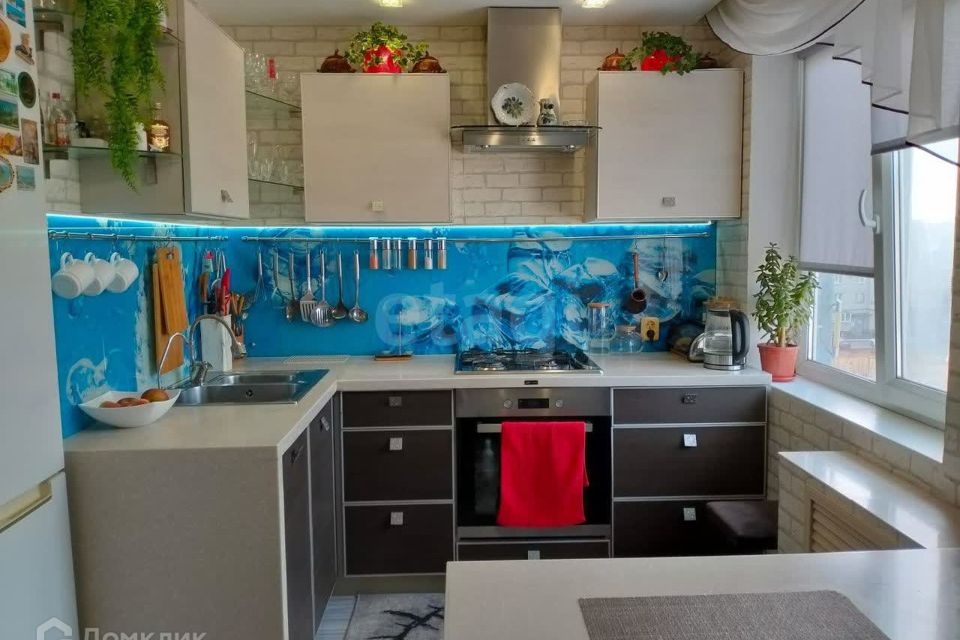 Продаётся 2-комнатная квартира, 59.7 м²