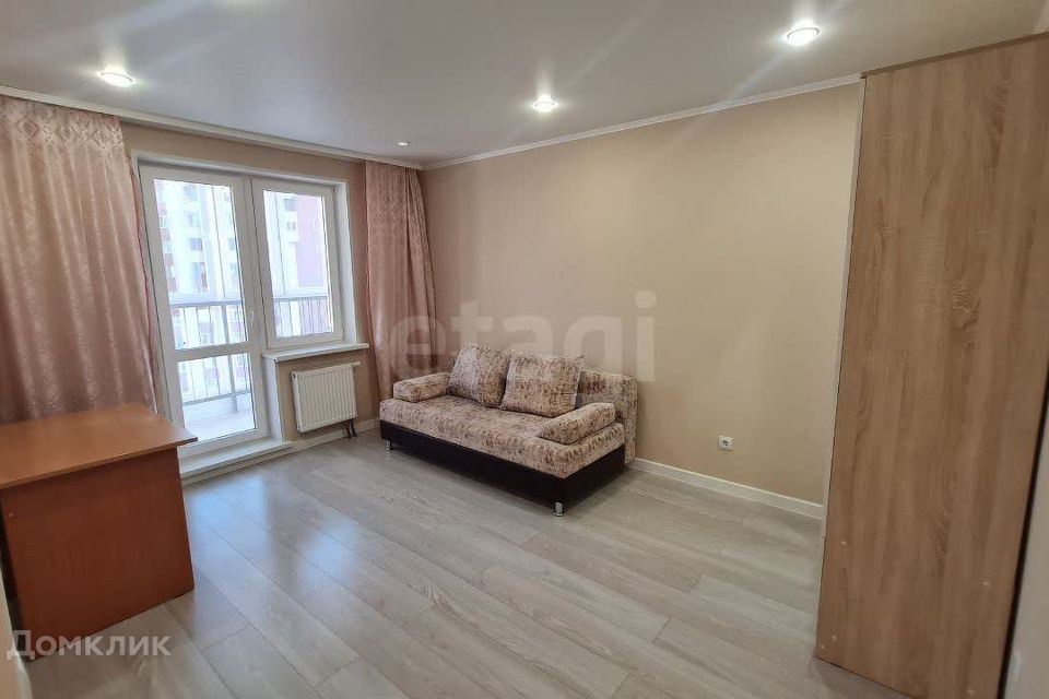 Продаётся 1-комнатная квартира, 37.2 м²