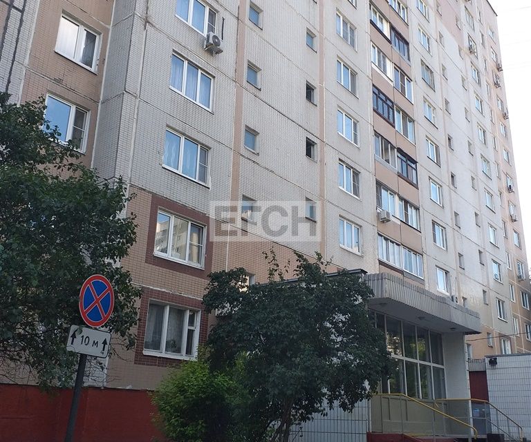 Продаётся 1-комнатная квартира, 41.6 м²