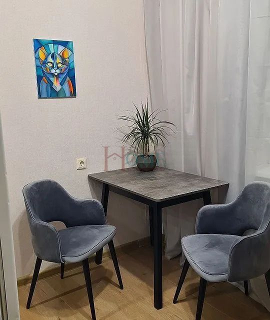 Сдаётся 1-комнатная квартира, 37 м²