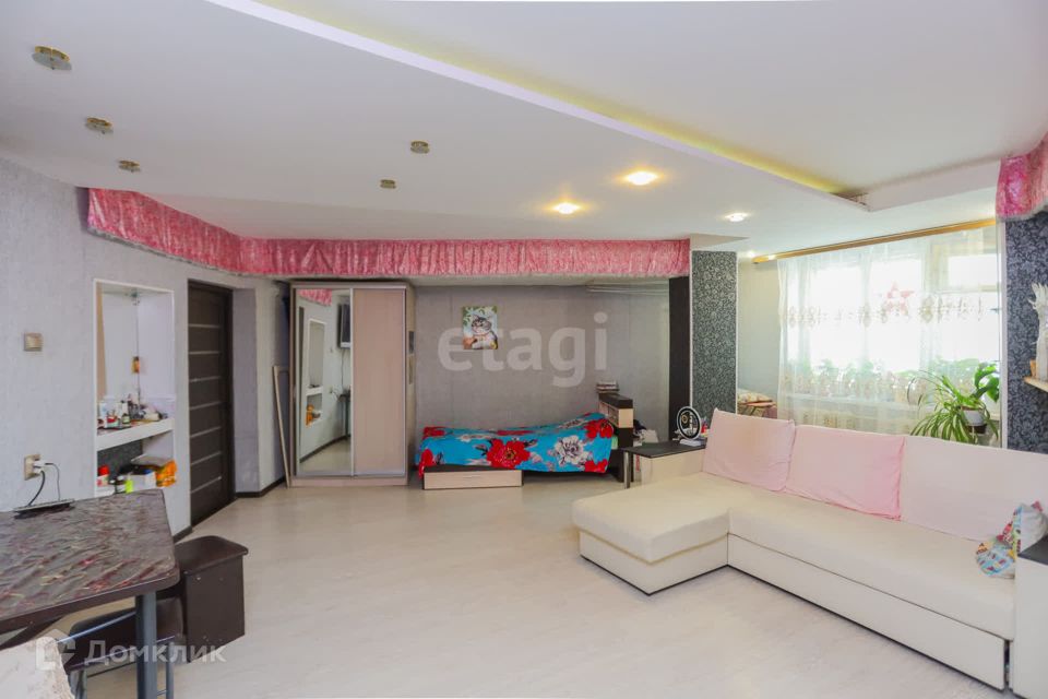 Продаётся 5-комнатная квартира, 118 м²