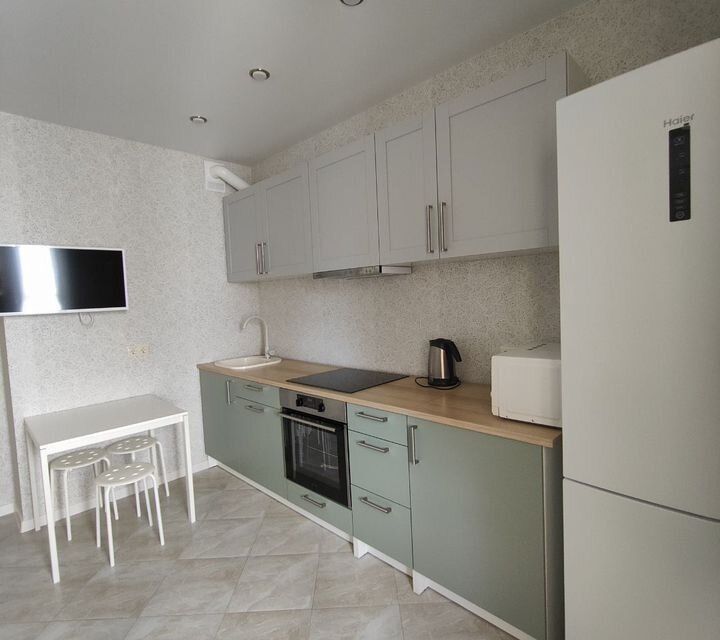 Продаётся 1-комнатная квартира, 43 м²