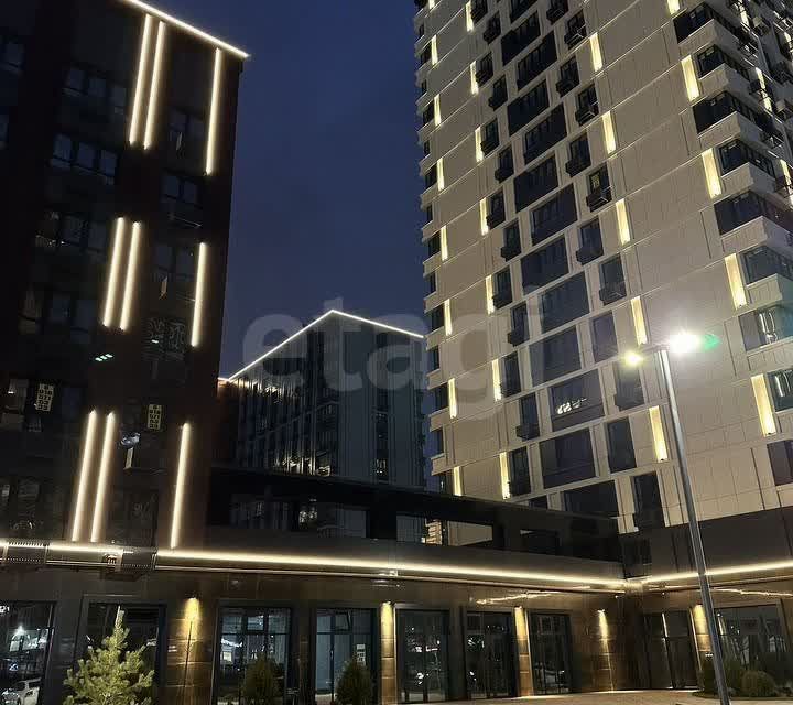 Продаётся 2-комнатная квартира, 65.3 м²