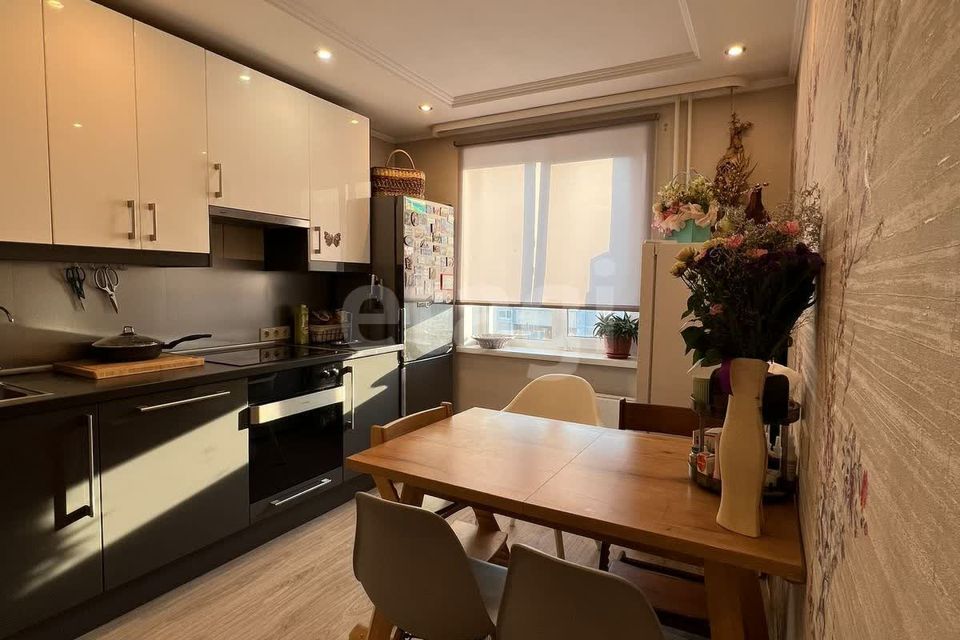 Продаётся 4-комнатная квартира, 78.2 м²