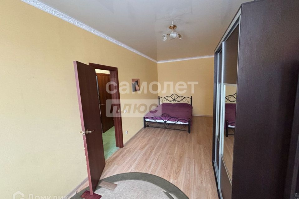 Продаётся 1-комнатная квартира, 38 м²