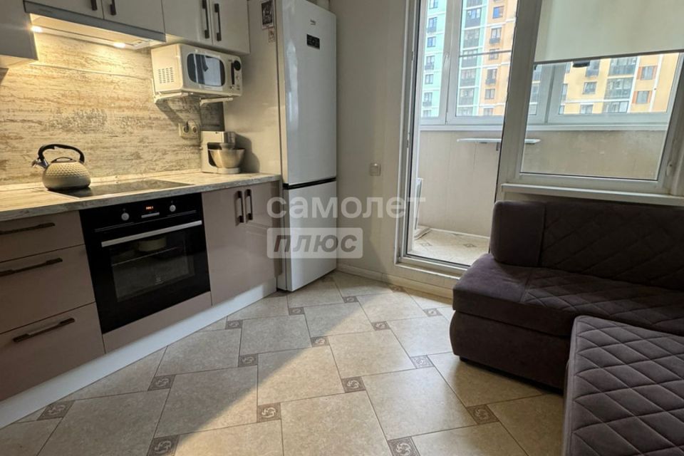 Продаётся 1-комнатная квартира, 38 м²