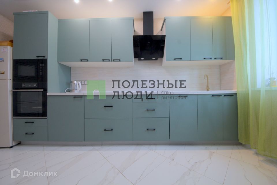 Продаётся 3-комнатная квартира, 89.8 м²