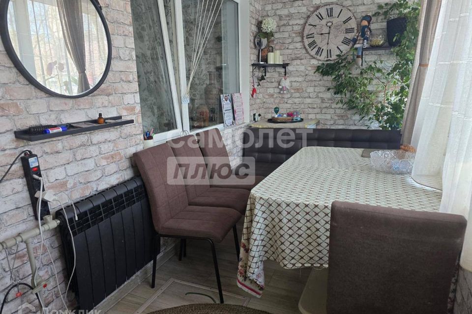 Продаётся 3-комнатная квартира, 61.4 м²