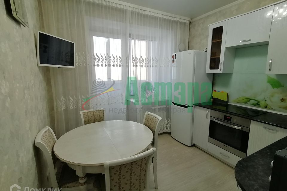 Продаётся 2-комнатная квартира, 62 м²