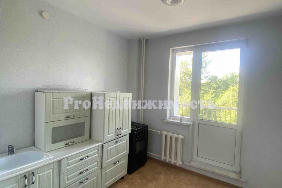 Продаётся 3-комнатная квартира, 62.8 м²
